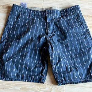 Dockers Comfort Flex Men's Patterned Shorts Navy Blue Size 32 Flat Front